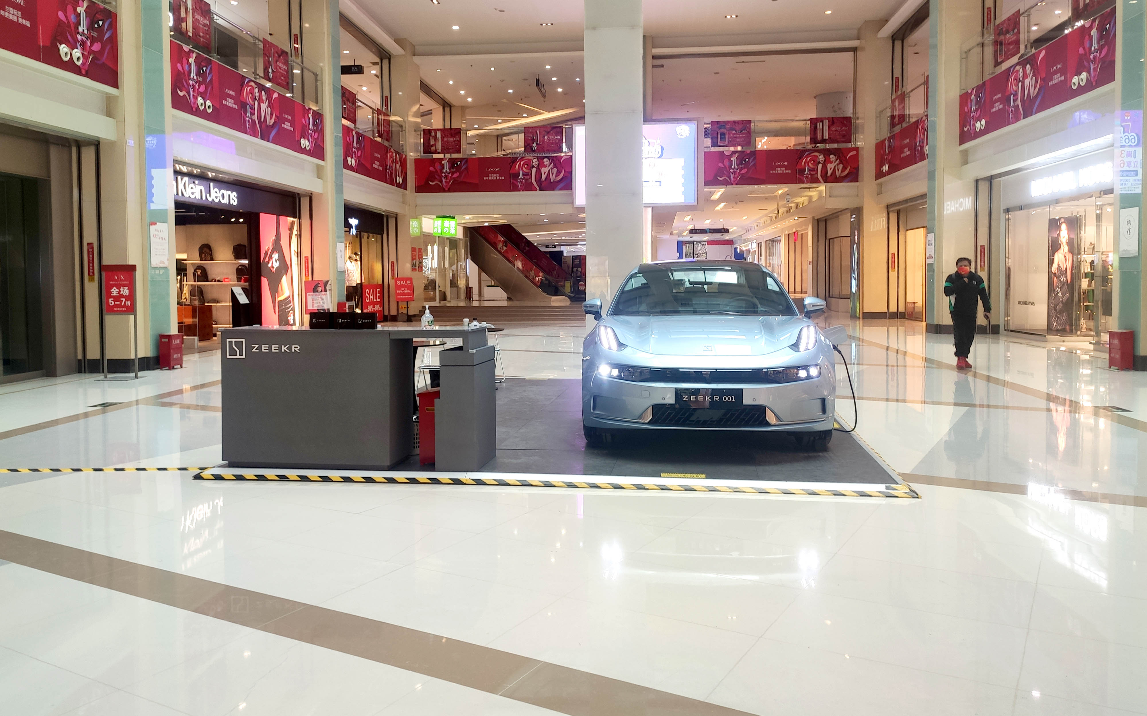 极氪汽车 X 贵阳亨特City Mall  