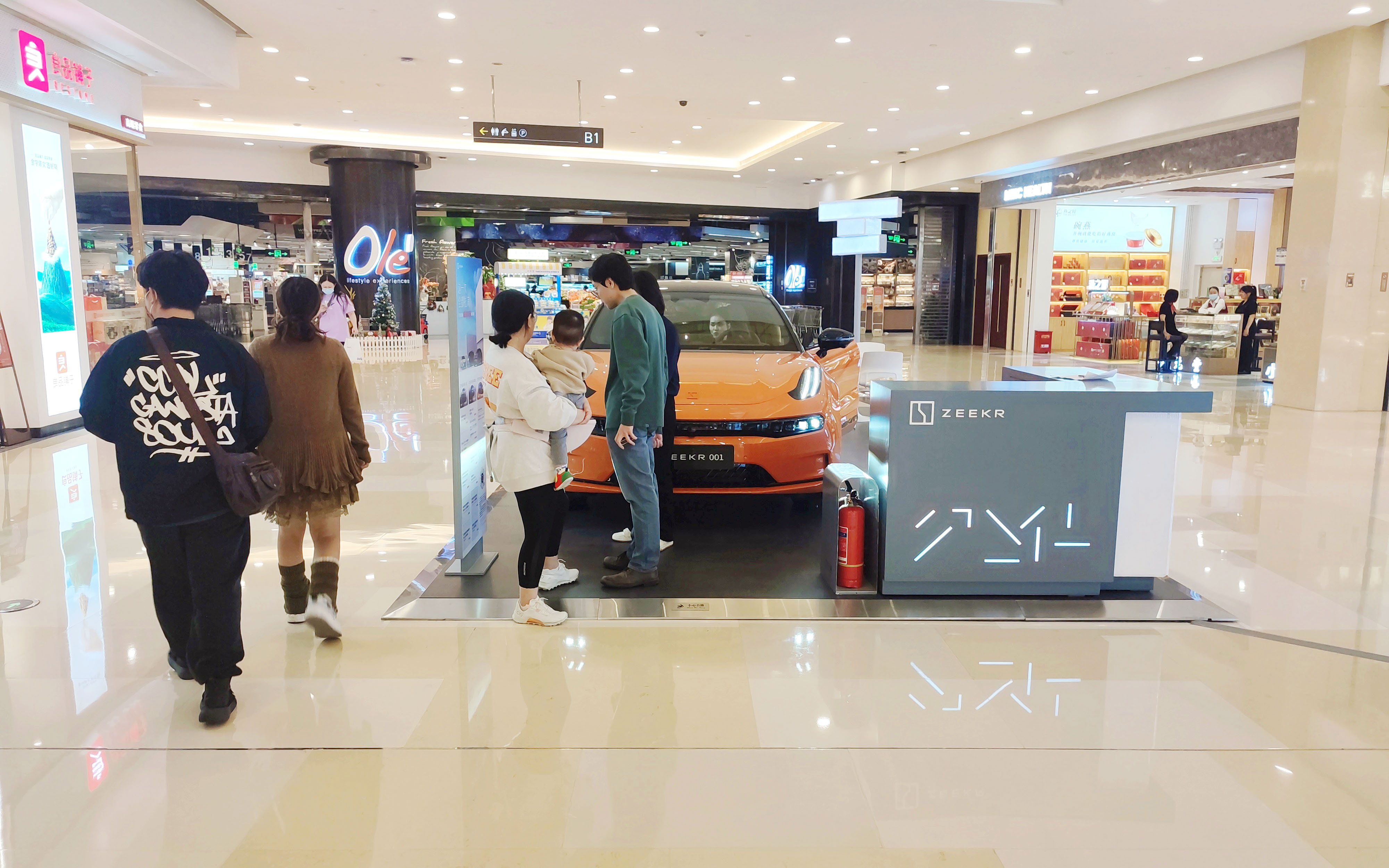 极氪汽车  X  南宁万象城  