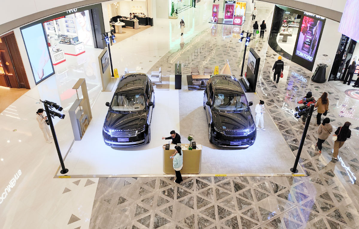 捷豹路虎 X 郑东万象城